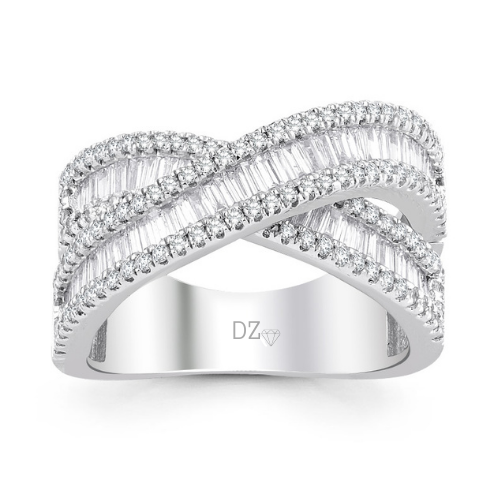 1.08 Karat F Renk Pırlanta Baget Yüzük