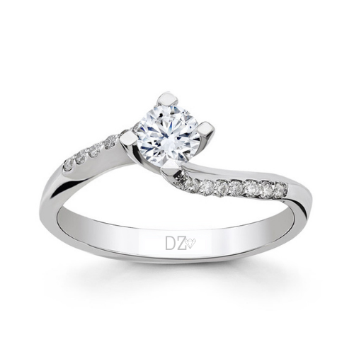0.45 CT.F Renk  Pırlanta Tektaş Yüzük