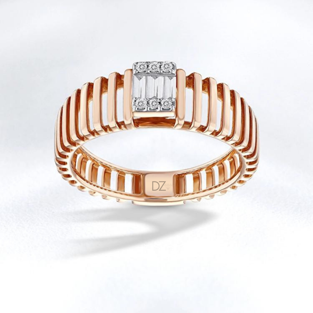 0.13 Karat Baget Pırlanta Yüzük