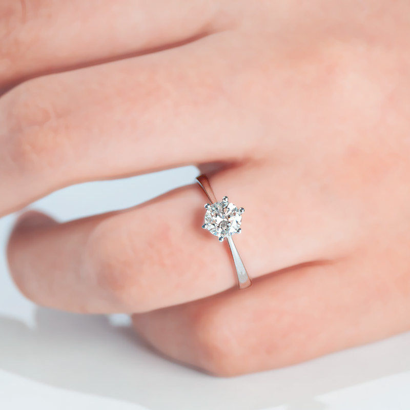 0.70 ct. F Color Pırlanta Tektaş Yüzük